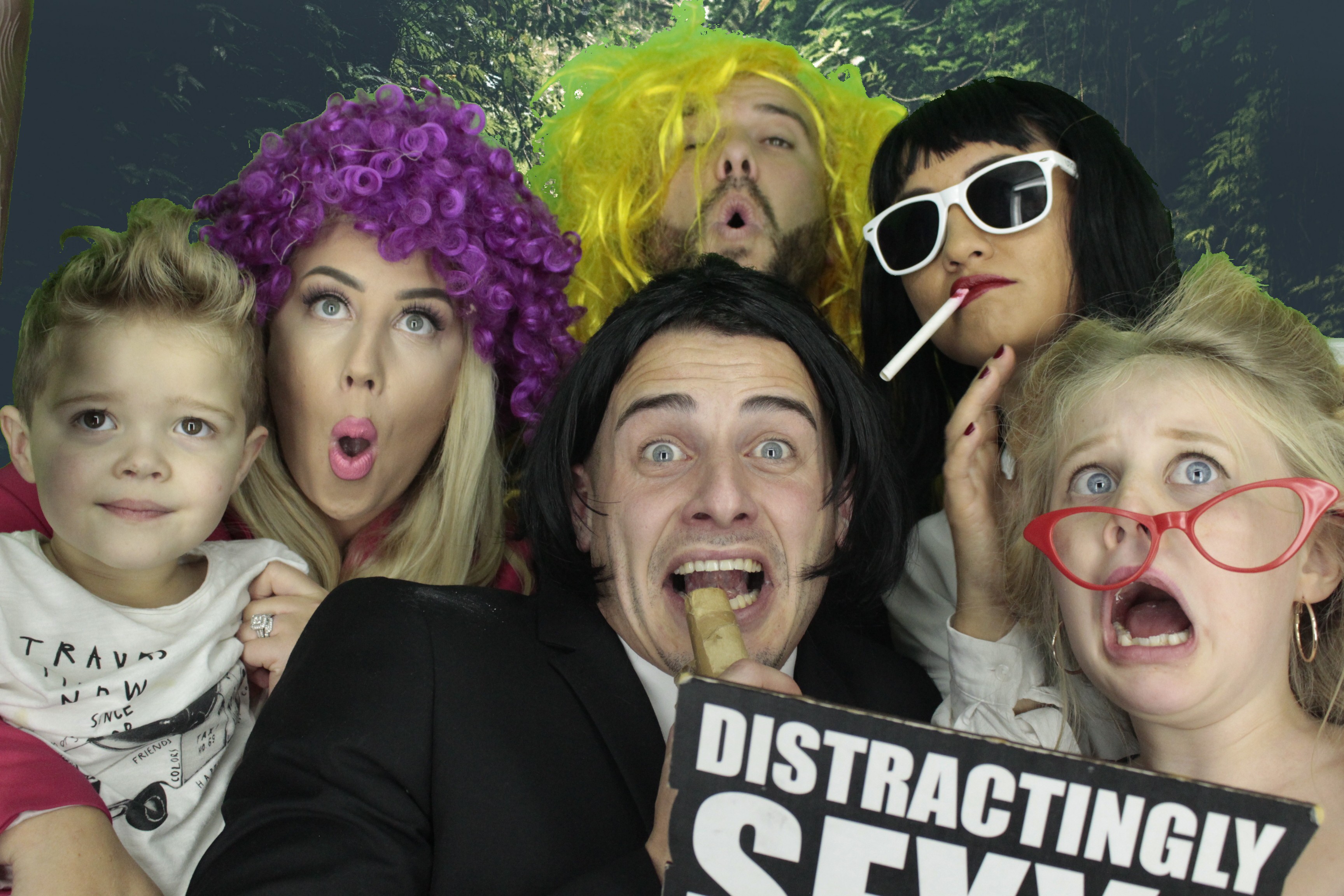 Sams 30th Netflix Party | View more photos from the event at gallery.myphotoboothexperience.co.uk/u/MyPhotoBoothExperienceLtd/Sams-30th-Netflix-Party